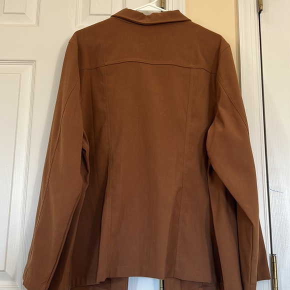 VINTAGE ISLANDER brown button down shirt - Picture 2 of 7